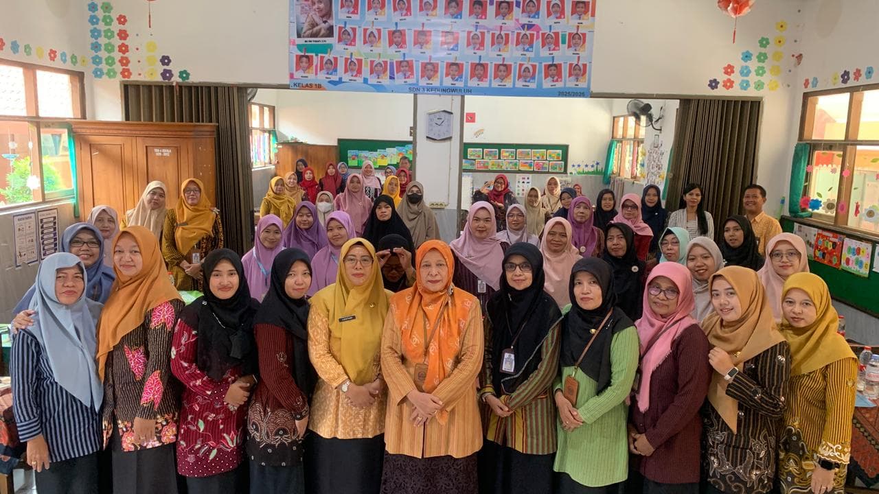 Menguatkan Fondasi Pendidikan Dasar: Guru Fase A Purwokerto Barat Antusias Ikuti Workshop Pembelajaran Mendalam dan Administrasi Pembelajaran