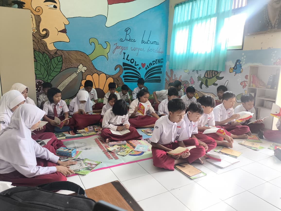 MENJEMPUT KEBERKAHAN DI PAGI HARI: CAHAYA DUHA DI SD NEGERI 1 KEDUNGWULUH