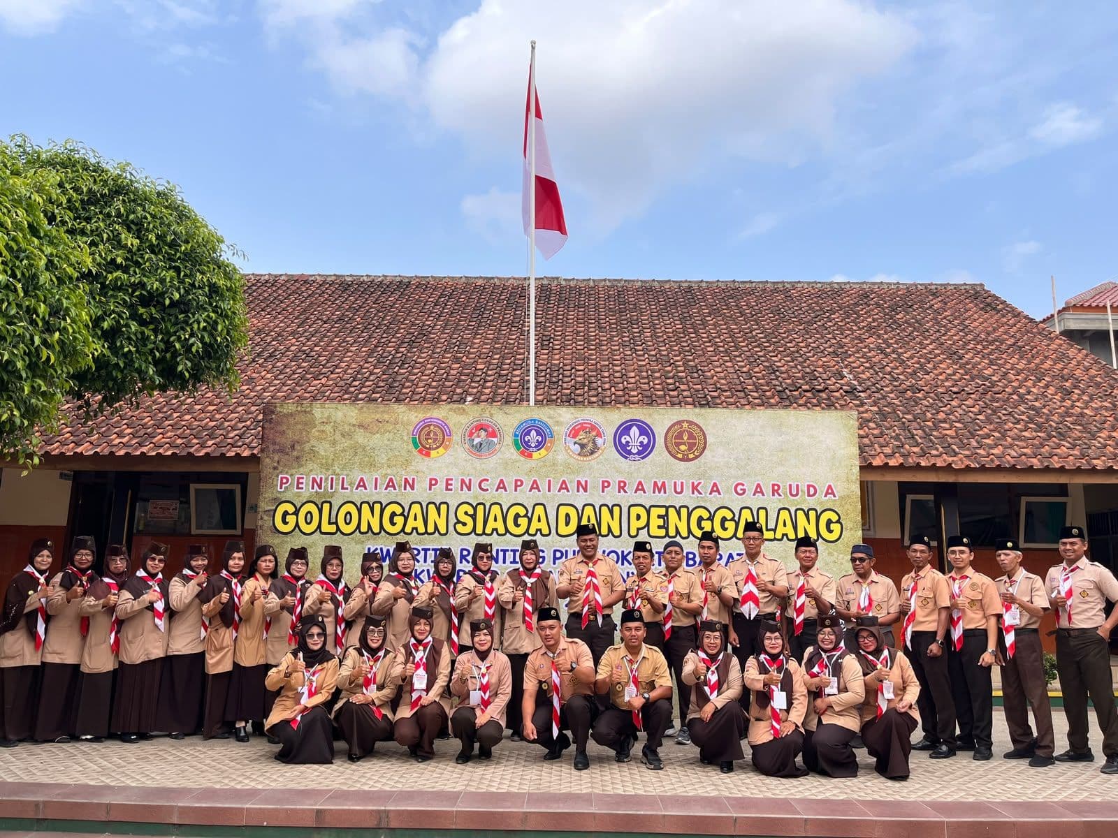 Kobarkan Semangat 'Purwokerto Barat Menyala': Pembukaan Penilaian Uji Syarat Pramuka Garuda 2026 Berlangsung Khidmat