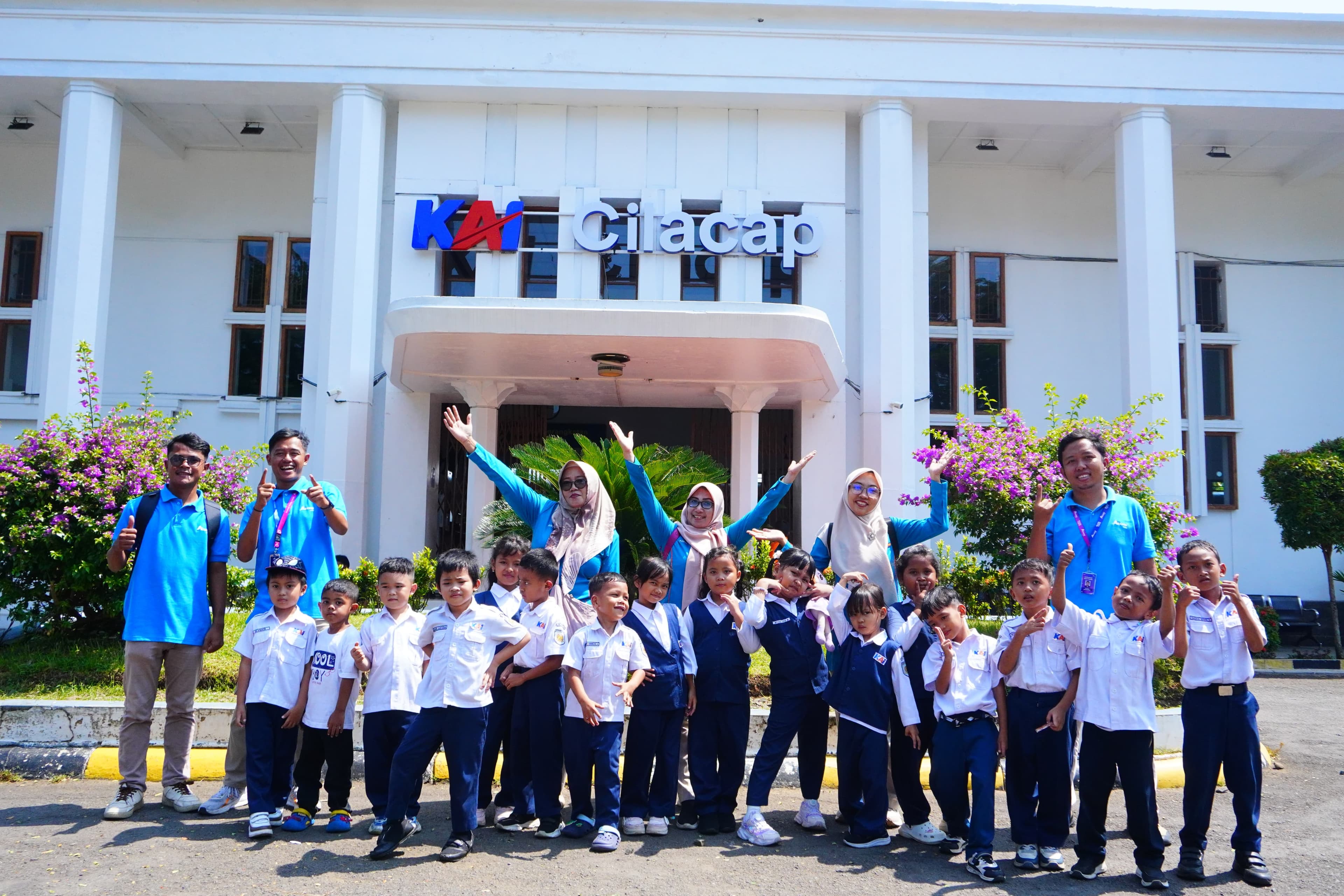 Kegiatan Edutrain TK YWKA 2 Purwokerto: Belajar dan Berpetualang Bersama Kereta Api Kamandaka