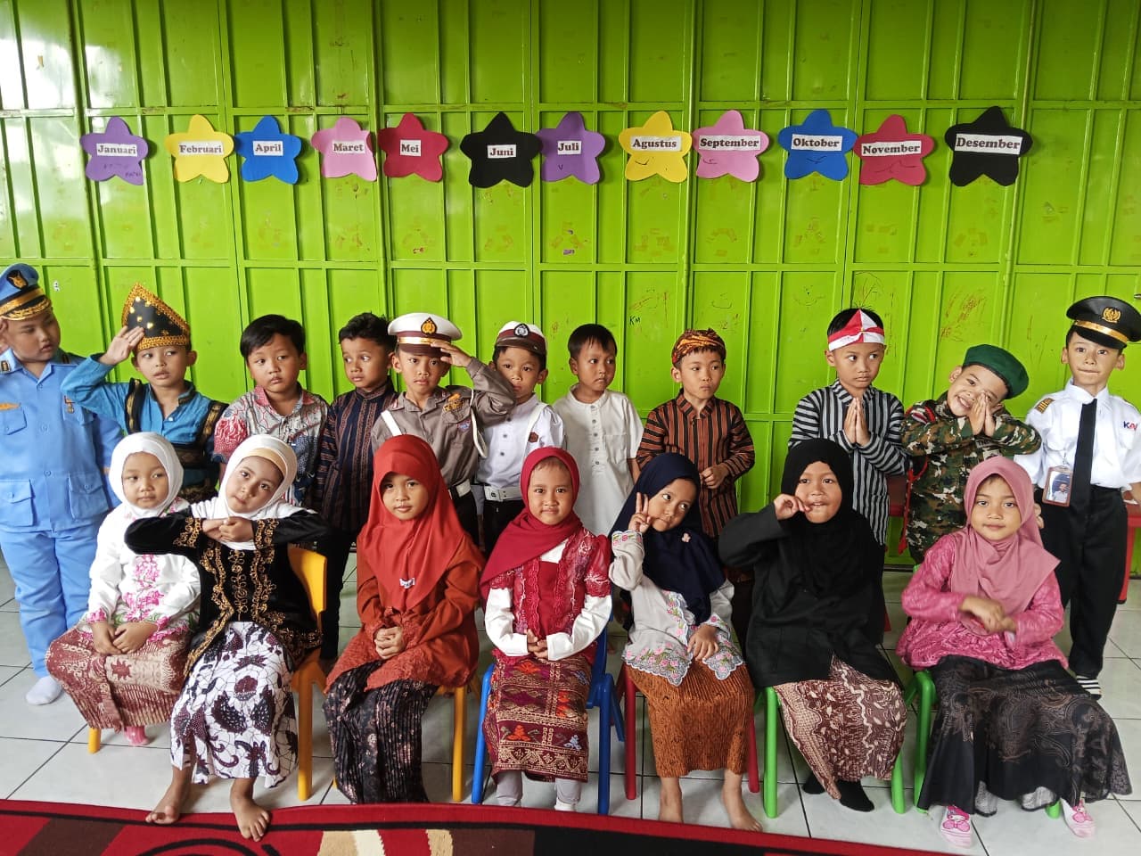 30 Tahun Mengabdi, Lahirkan Calon Generasi Qur'ani — Semarak Milad ke-30 PAUD Putra Harapan Penuh Kebersamaan & Harapan Melalui Pawai odong-Odong