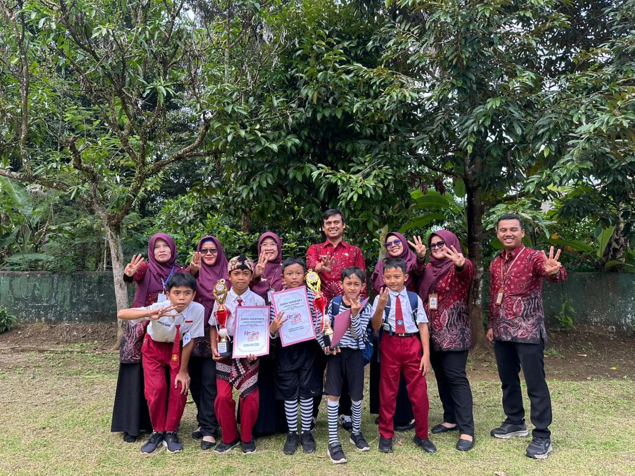 Dari Keterbatasan Menuju Panggung Prestasi: SDN 3 Pasirmuncang Bersinar di FLS3N 2026