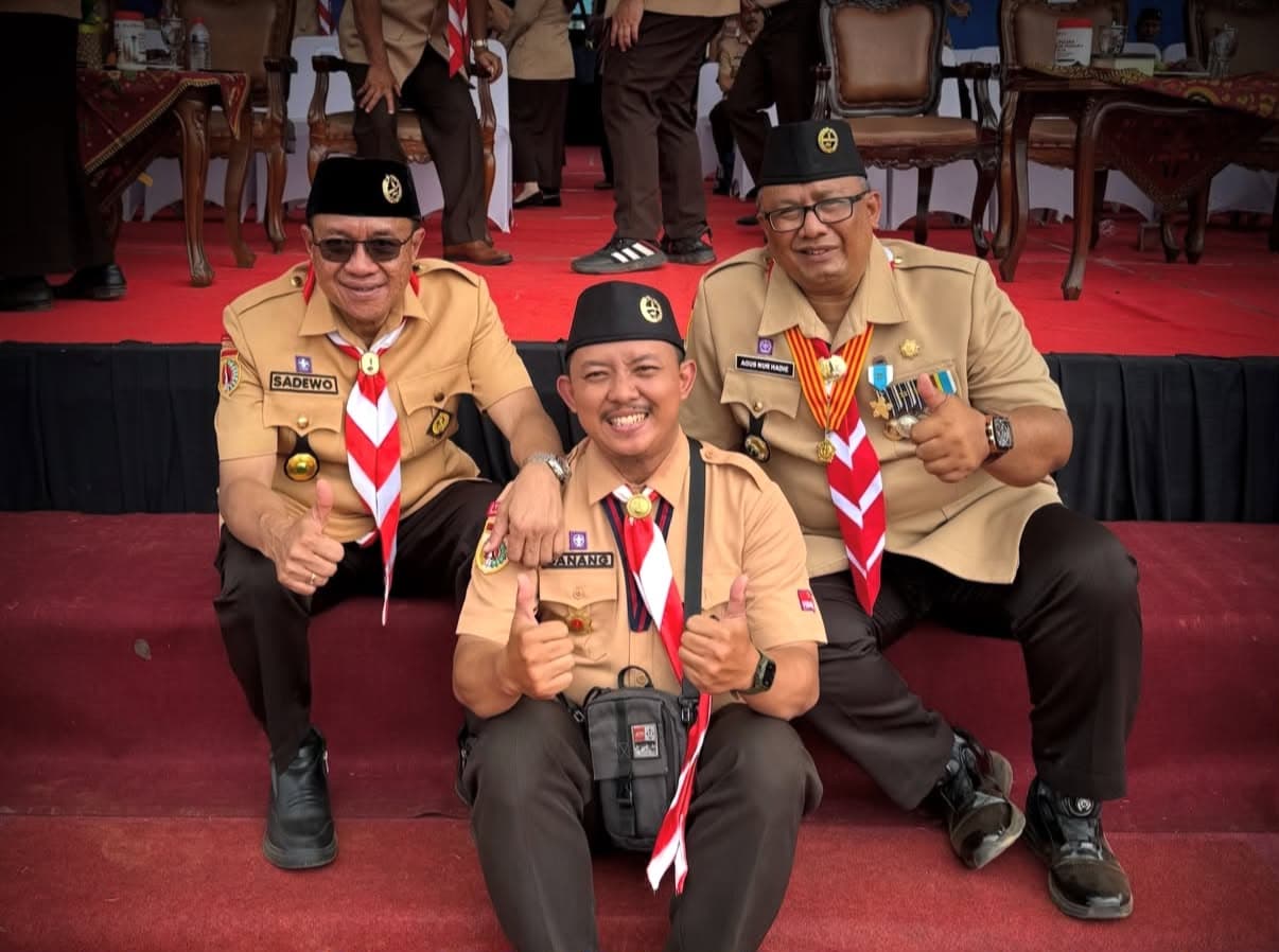PERWAKILAN KWARRAN PURWOKERTO BARAT TOREH PRESTASI DI TINGKAT KWARDA JAWA TENGAH KATEGORI PEMBINA BERPRESTASI TAHUN 2026.